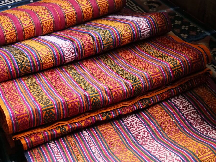 ブータンの染色