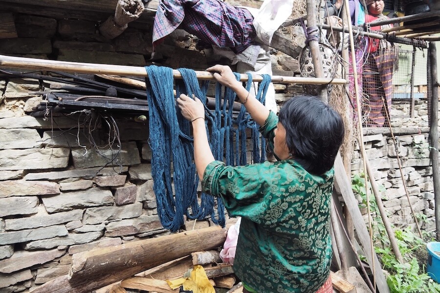 ブータンの染色