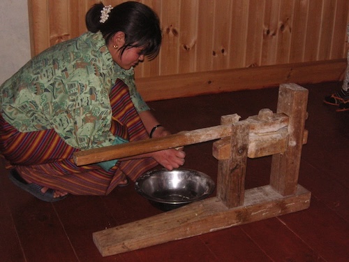 ブータンの蕎麦料理